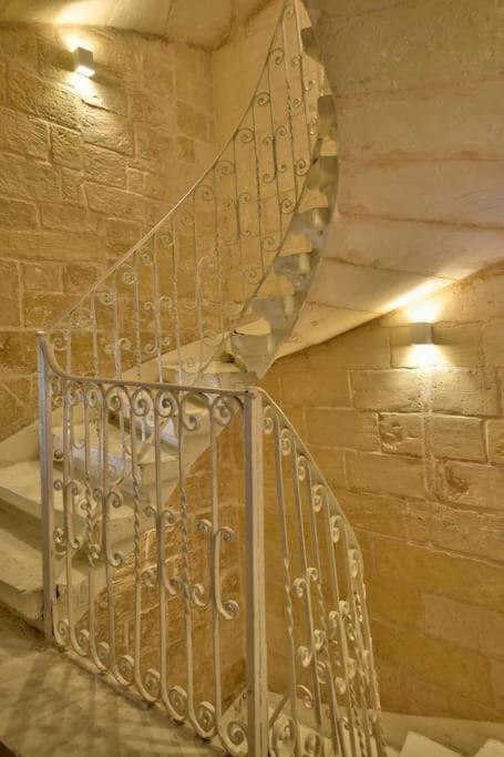 Orangery 101 - Duplex Studio Apartment Valletta Bagian luar foto